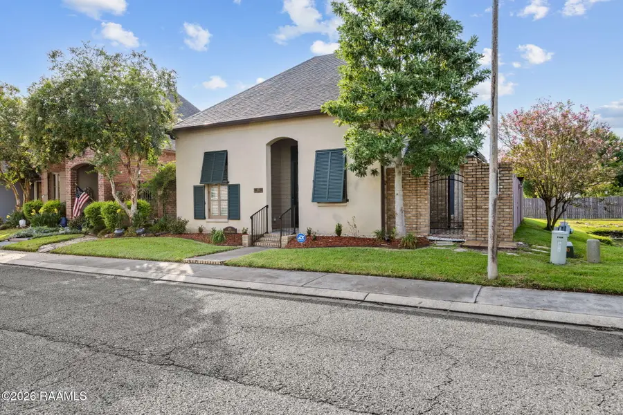 105 Warmstone Bridge Drive, Lafayette, LA 70508 - #2