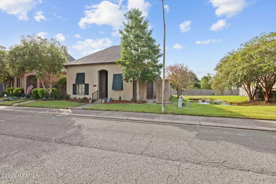 105 Warmstone Bridge Drive, Lafayette, LA 70508 - #3