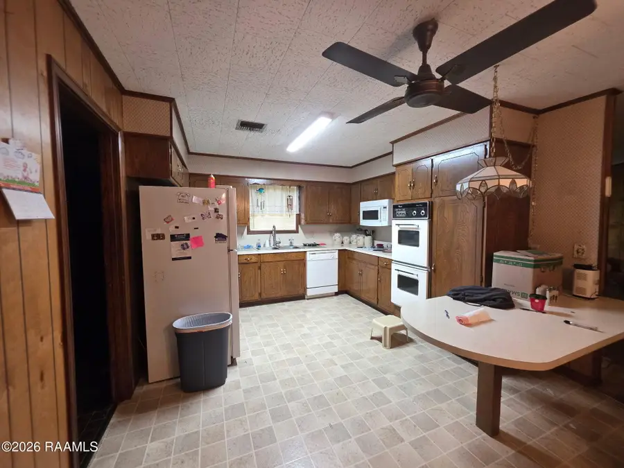410 Hill Street, Eunice, LA 70535 - #3