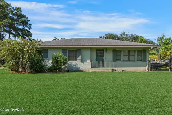 614 Loreauville Road, New Iberia, LA 70563