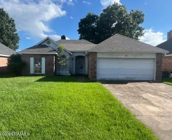 211 Shadowbrush Bend, Lafayette, LA 70506