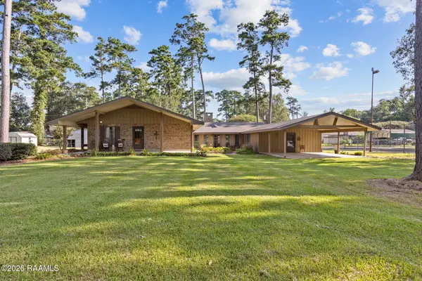 314 Whispering Pines Lane, Eunice, LA 70535