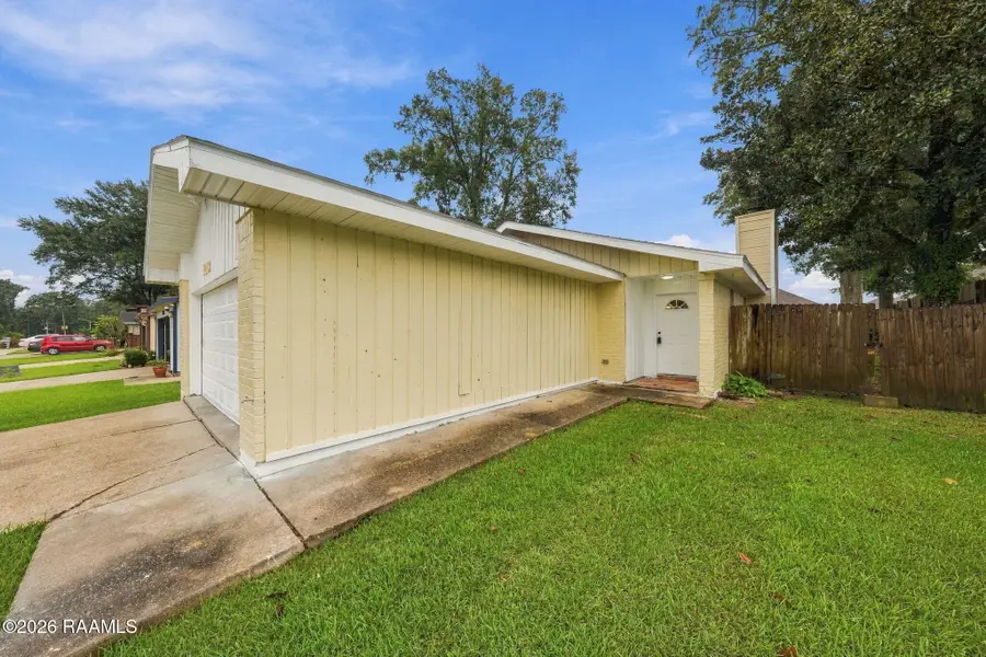 1218 E Alexander Street, Lafayette, LA 70501 - #2