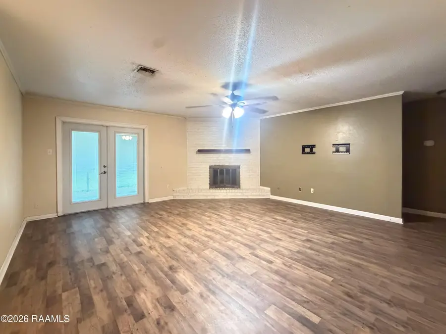 222 Saint James Drive, Lafayette, LA 70506 - #2