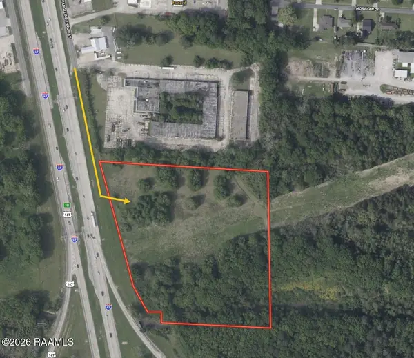 2712 NE Evangeline Thruway, Lafayette, LA 70507