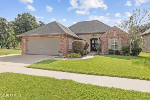 803 Flambant Drive, Broussard, LA 70518