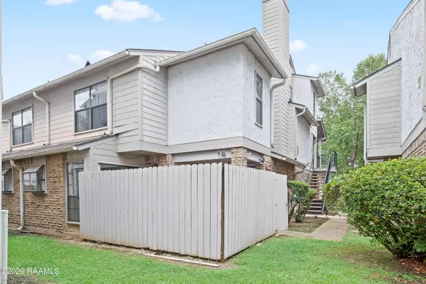 1304 E Bayou Parkway #5b, Lafayette, LA 70508