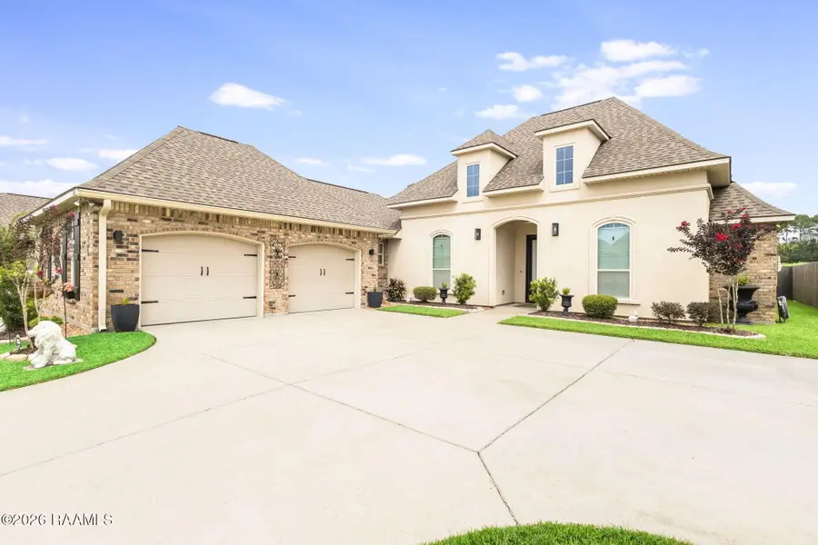 106 Paige Avenue, Broussard, LA 70518 - #2