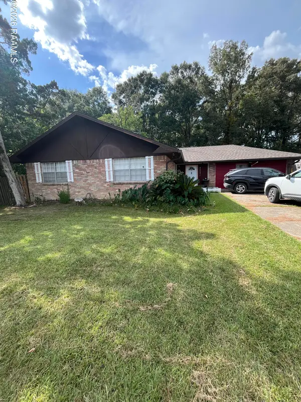 10013 Santa Monica Avenue, Baton Rouge, LA 70818