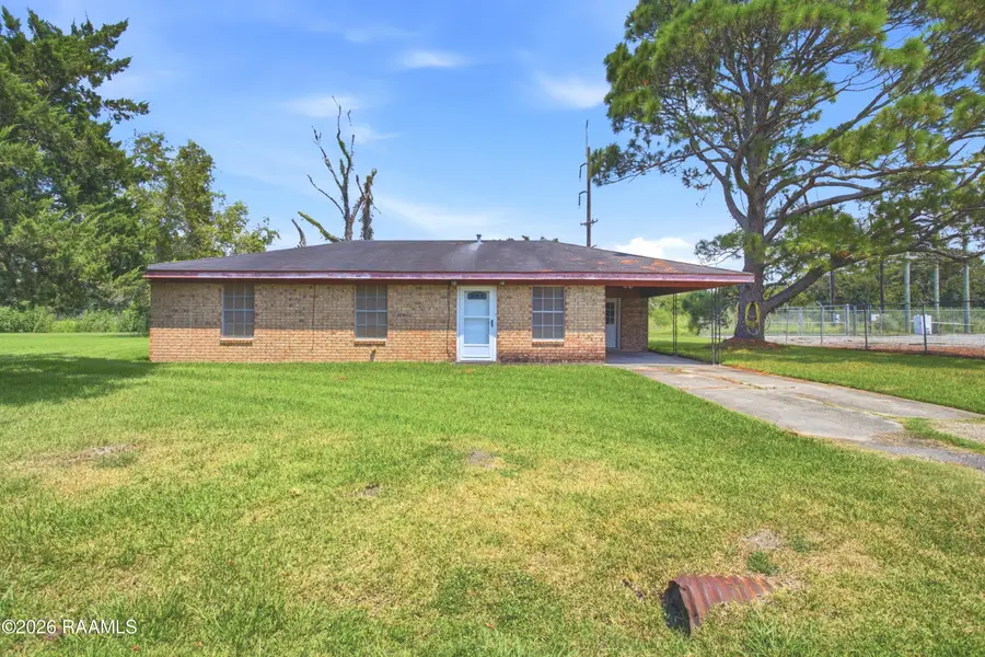 1102 Macho Grande Street, New Iberia, LA 70560 - #3