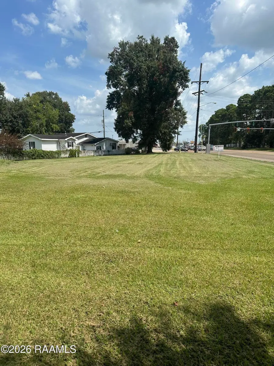 E Admiral Doyle Drive #Ward 5, New Iberia, LA 70560 - #3