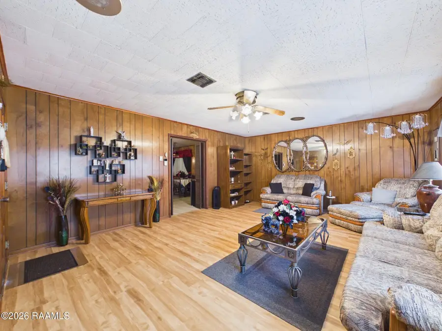 1604 Wallace Street, New Iberia, LA 70560 - #3