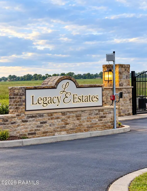 6901 Legacy Lane, Youngsville, LA 70592