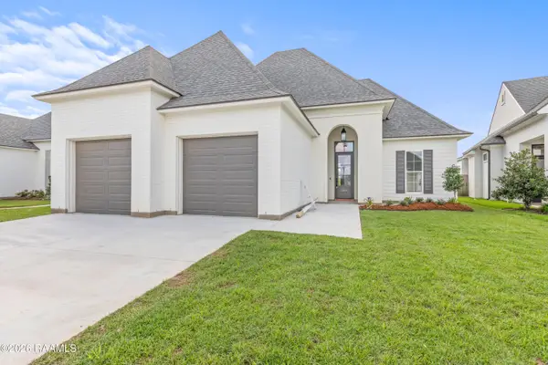 206 Big Lake Run, Youngsville, LA 70592