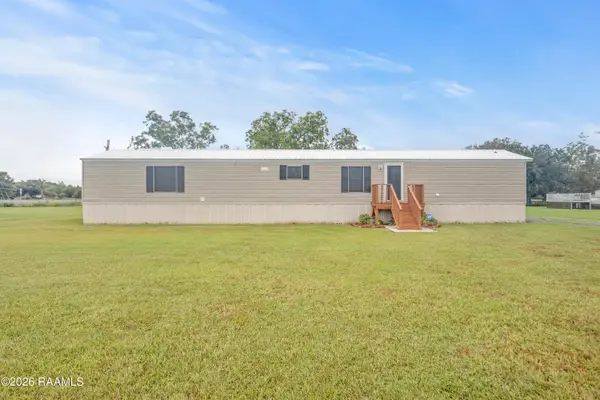 1011 Island Road, St. Martinville, LA 70582