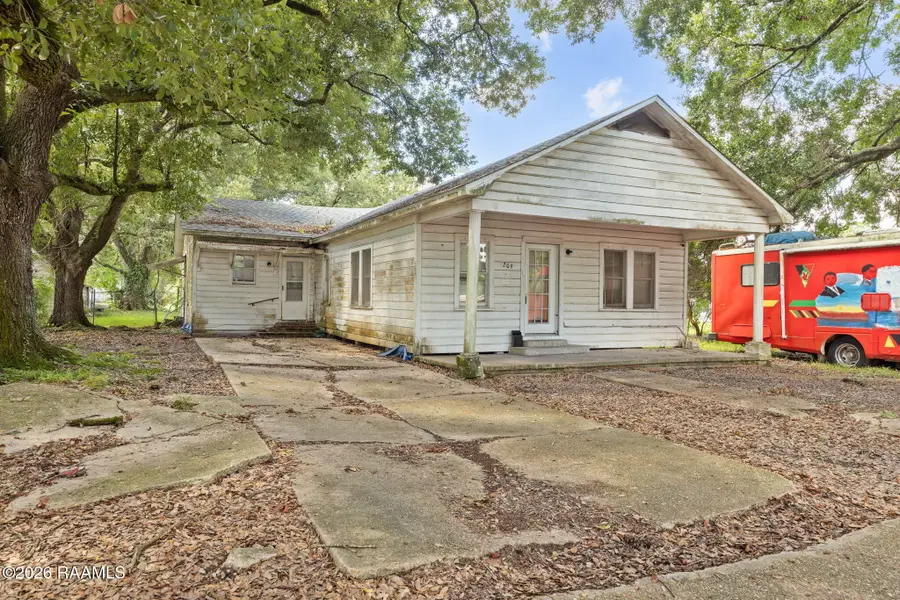 209 W Berard Street, Saint Martinville, LA 70582 - #2