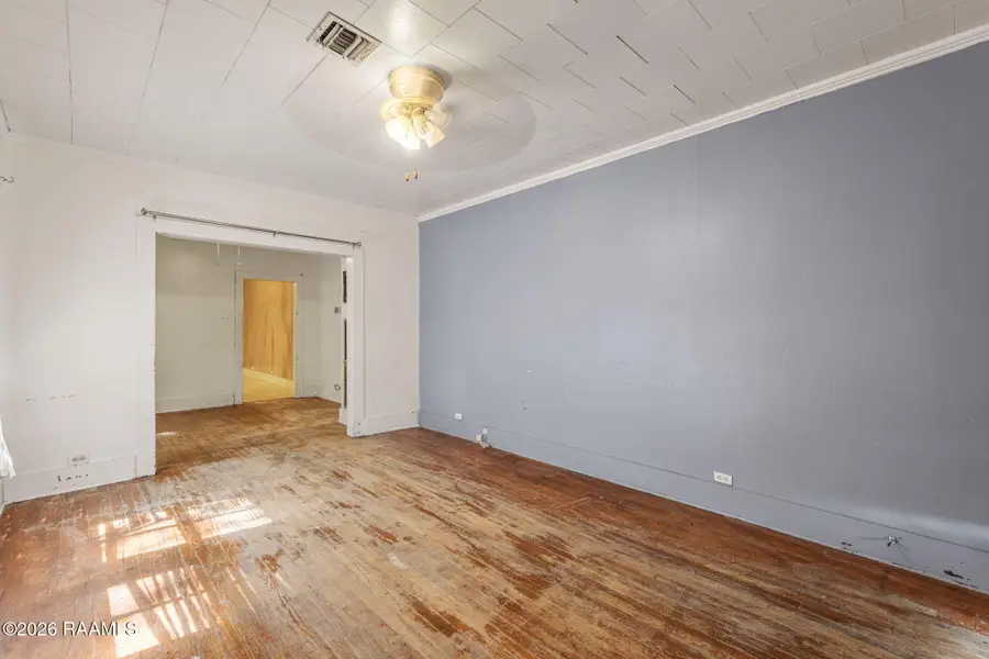 209 W Berard Street, Saint Martinville, LA 70582 - #3