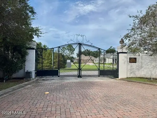 102 Plantation Ridge Lane, Lafayette, LA 70503 - #1