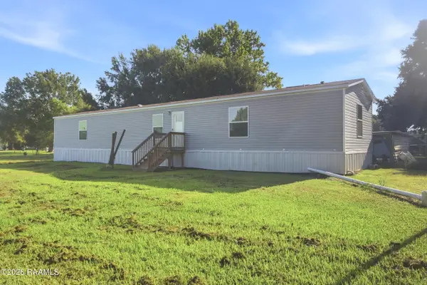 310 S Larriviere Road, Youngsville, LA 70592