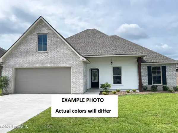 119 Steep Meadows Lane, Lafayette, LA 70506
