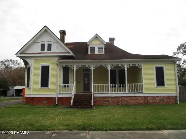 312 N State Street, Abbeville, LA 70510