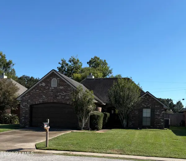 118 Meagans Way Drive, Youngsville, LA 70592