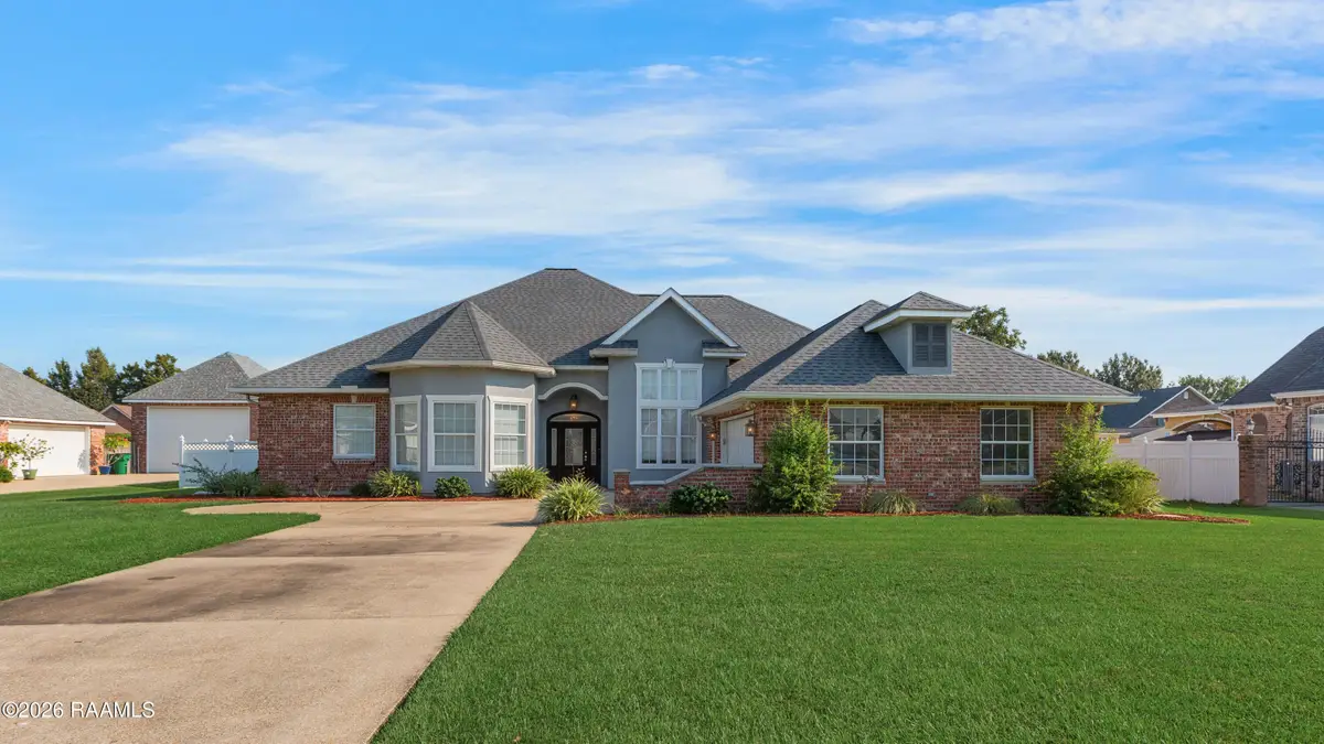 2111 Le Belle Villa, New Iberia, LA 70563 - #1