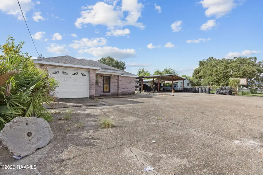 1611 S Hopkins Street, New Iberia, LA 70560 - #2