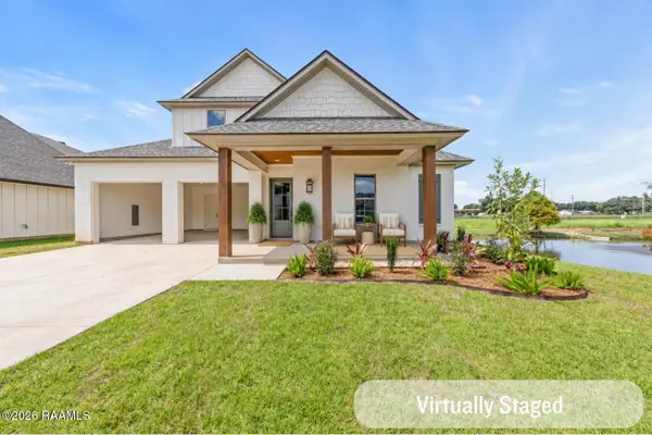 102 Carriage Lakes Drive, Broussard, LA 70518