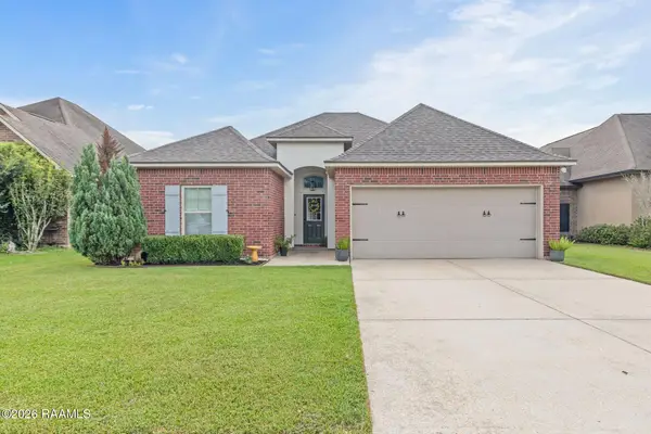 208 Bayou Des Glaises, Broussard, LA 70518