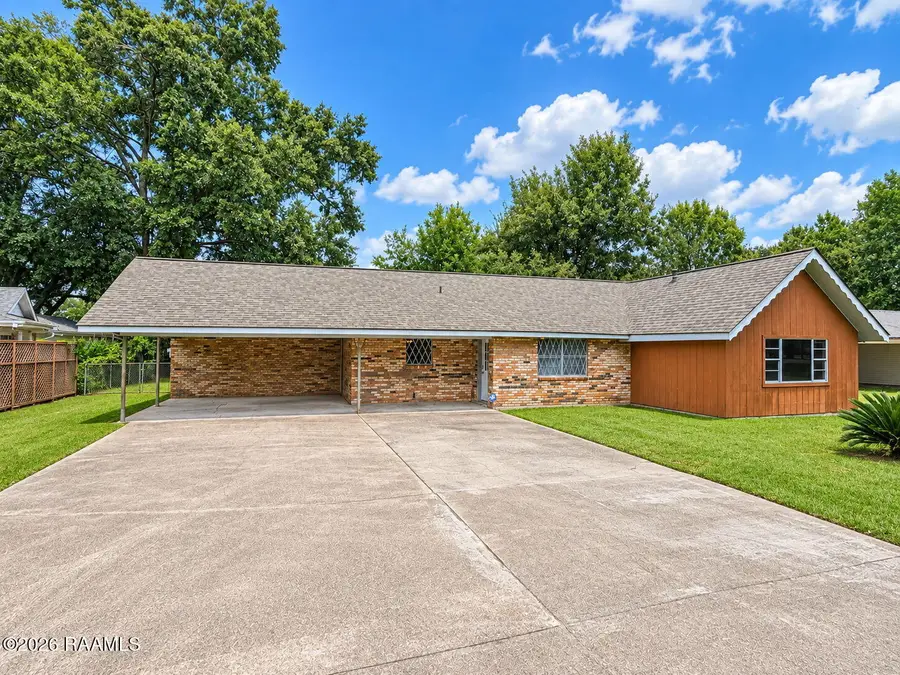 2003 Old Jeanerette Road, New Iberia, LA 70563 - #3