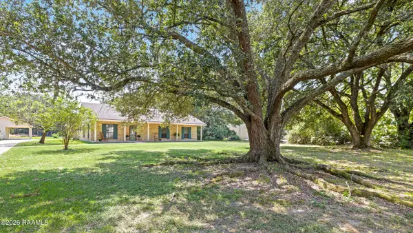 803 W Gloria Switch Road, Lafayette, LA 70507