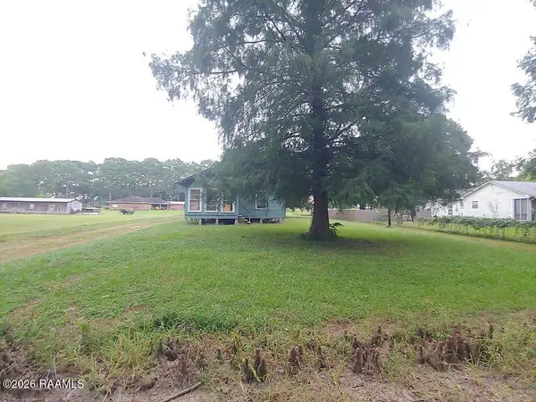 5711 Derouen Road, New Iberia, LA 70560