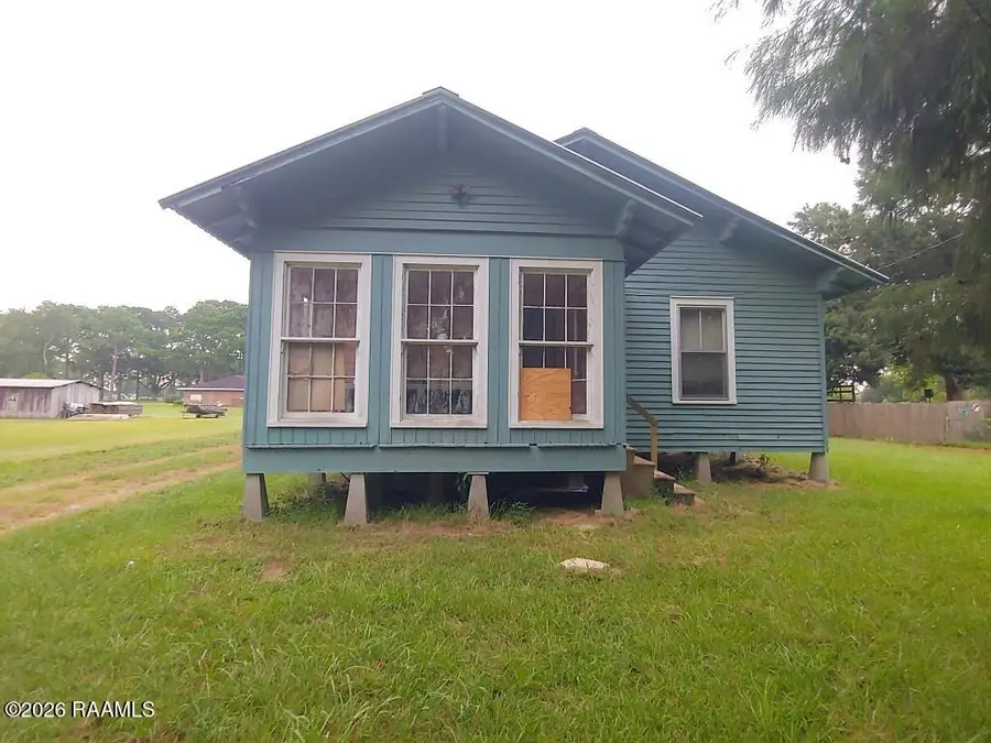 5711 Derouen Road, New Iberia, LA 70560 - #2