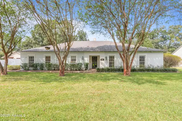 106 Riverview Road, Lafayette, LA 70503
