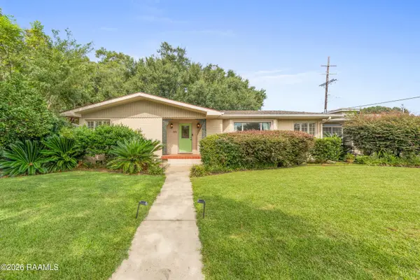 199 N Southlawn Drive, Lafayette, LA 70503