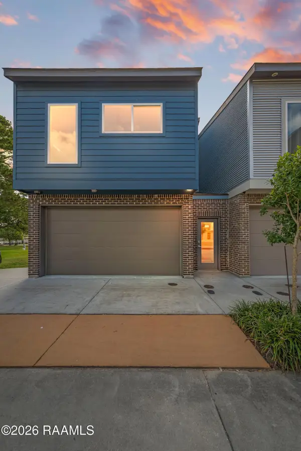 107 Highland Park Lane, Lafayette, LA 70508