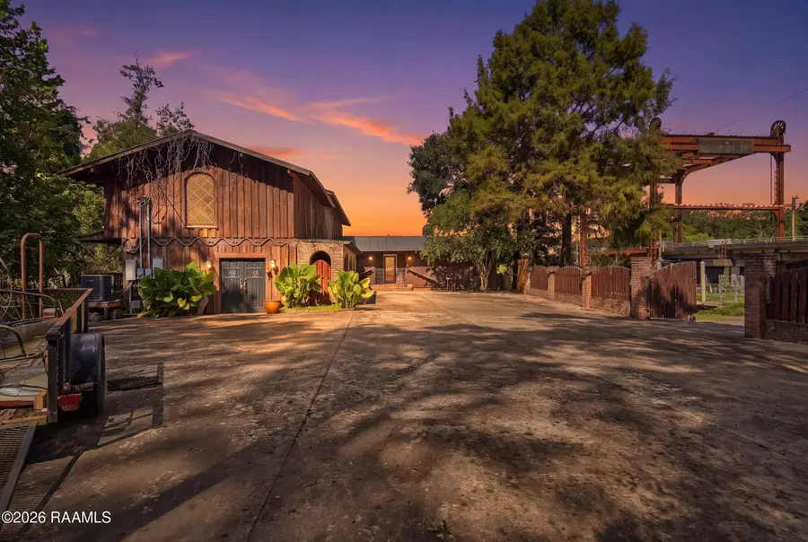400 W Summers Drive, Abbeville, LA 70510 - #2