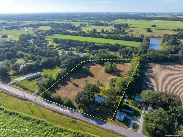 821 Chemin Agreable, Youngsville, LA 70592