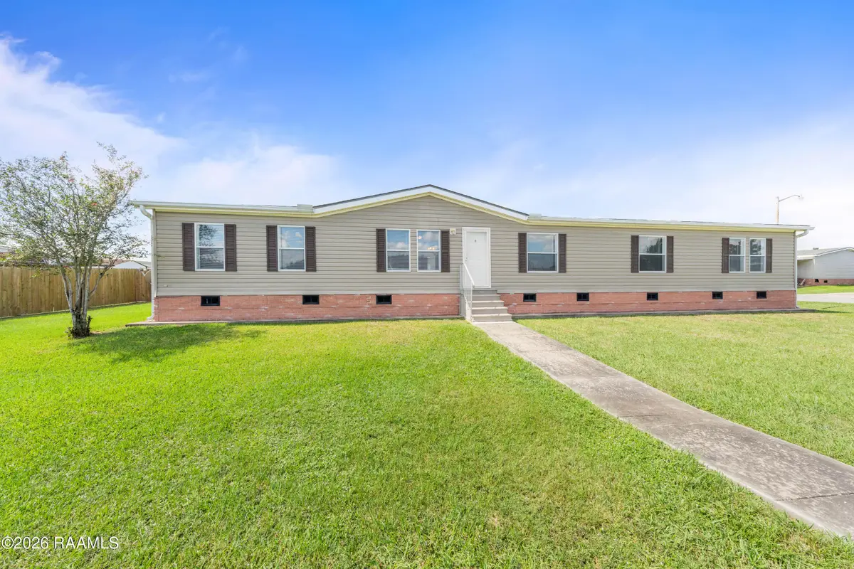 204 Crosswinds Drive, Youngsville, LA 70592 - #1