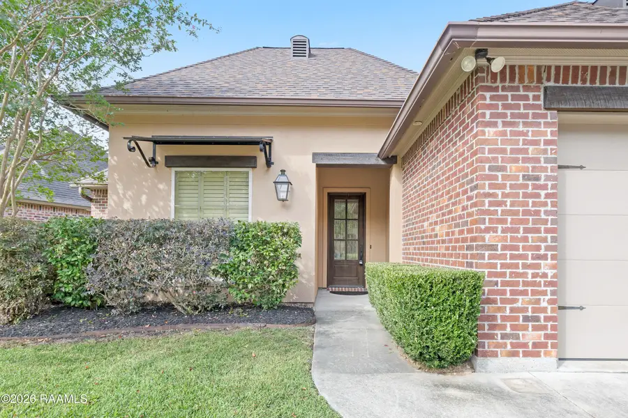 203 La Villa Circle, Youngsville, LA 70592 - #2
