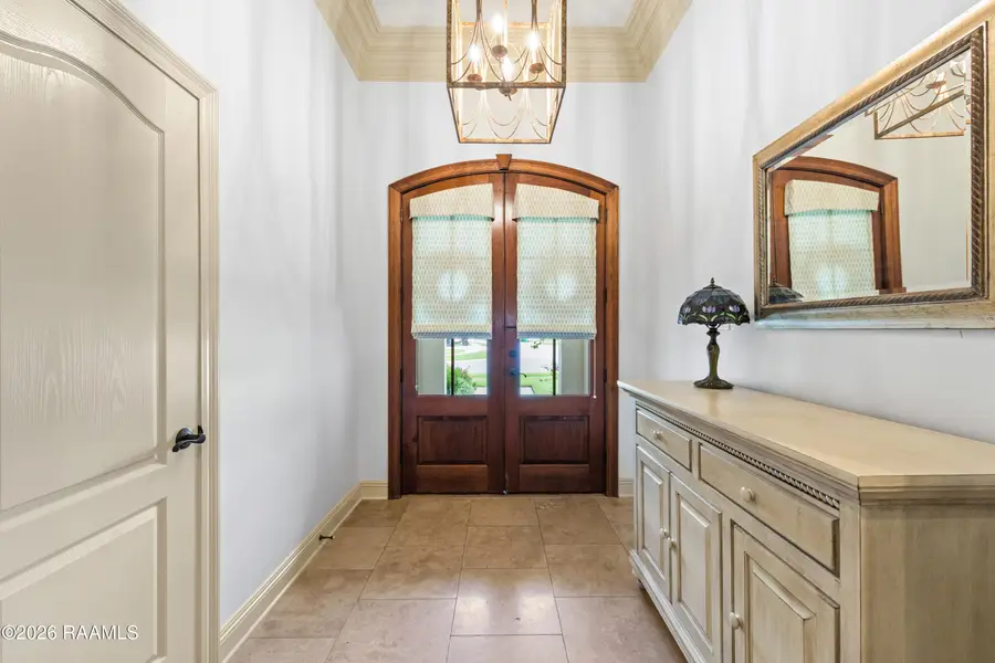 401 Bluebonnet Drive, Lafayette, LA 70508 - #2