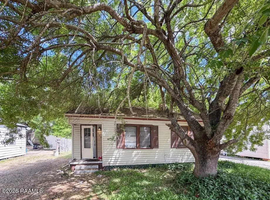 305 Thelma Drive, Lafayette, LA 70506 - #1