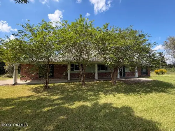 1380 Grand Bois Road, Breaux Bridge, LA 70517