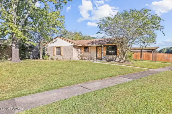 100 Thompson Loop, Lafayette, LA 70506