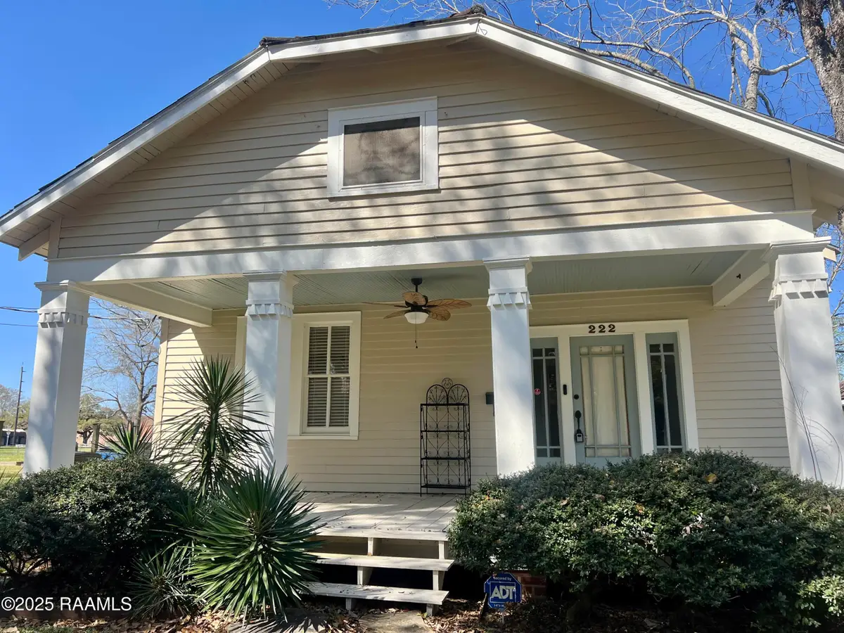 222 S Washington Street, Abbeville, LA 70510 - #1