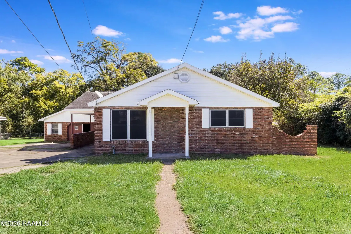 1225 S Railroad Avenue, Opelousas, LA 70570 - #1