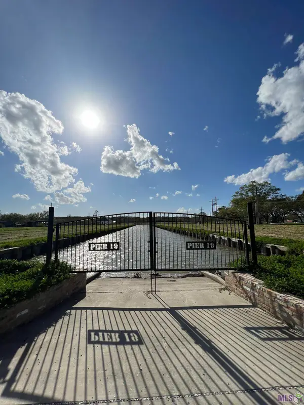 106 Michel Rd, Pierre Part, LA 70339