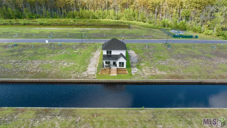 12868 St Lucia Dr, Maurepas, LA 70449 - #2