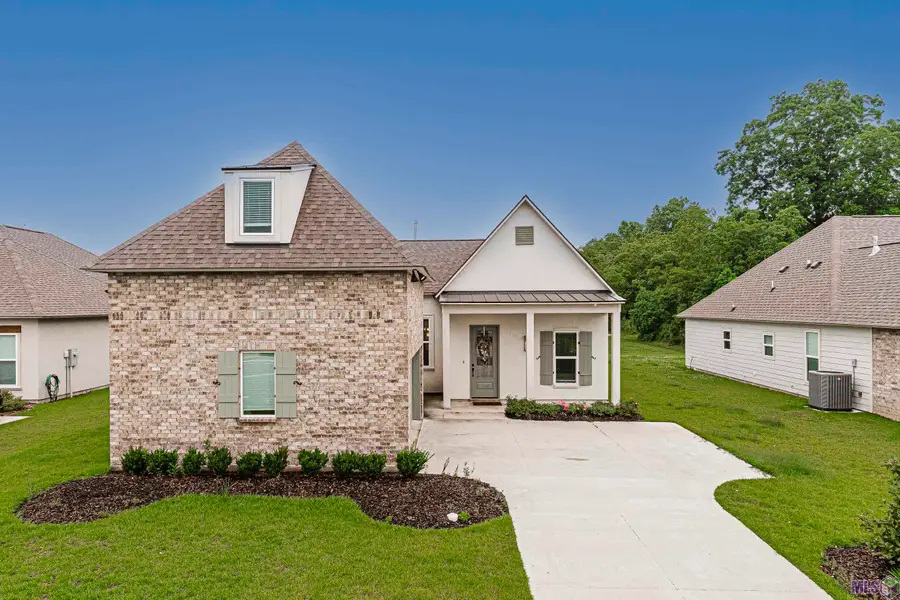 14069 Beverly Park Dr, Gonzales, LA 70737 - #2